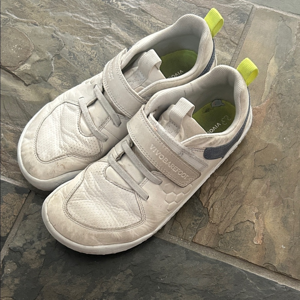 Vivo barefoot Goby sneaker juniors - used, size 5